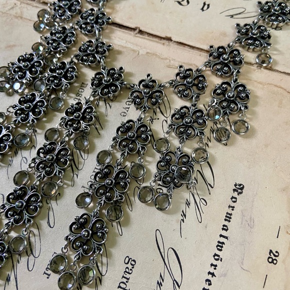 Vintage Goldette silver tone & smoke grey crystal waterfall statement necklace - Picture 6 of 11